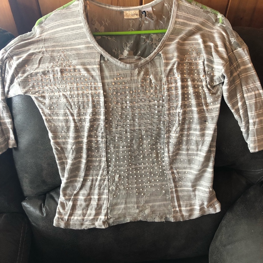 3/4 sleeve daytrip top